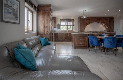 Knights Rest - 4 Bed Holiday Home - Princes Gate - Foto 71