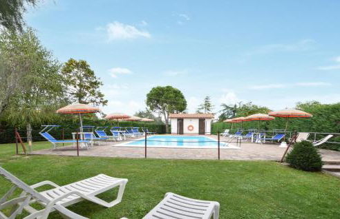 Cozy Apartment In Castiglione Del Lago - Foto 15