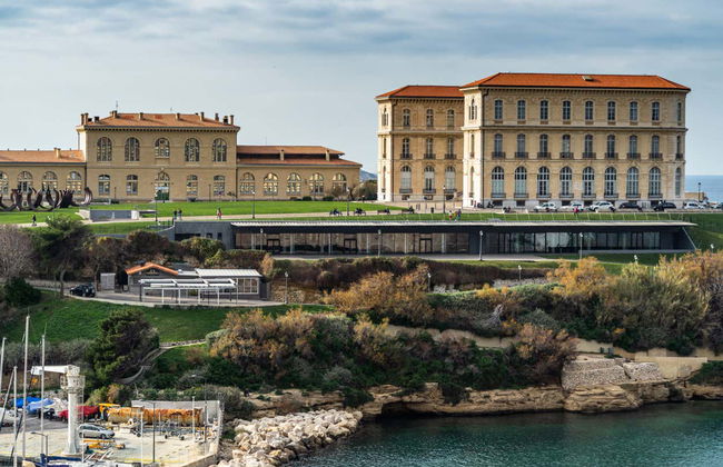 Calanques National Park Electric Bike Tour - Foto 4