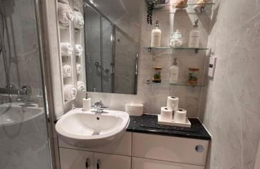 CockleDora, A Luxury Ground Floor Beachfront Apartment - Foto 12