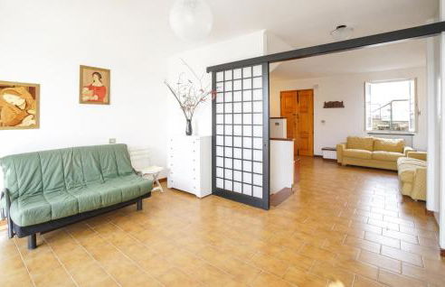 3 Bedroom Nice Home In Tavarone - Foto 16