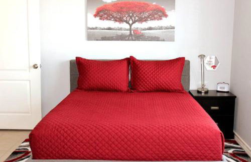 Spacious Home, Short Walk to Beach, Heated Pool! - Foto 20