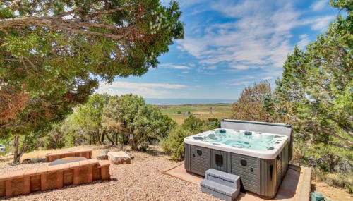 Mountainside Yurt with Views Less Than 3 Mi to Black Canyon! - Foto 2