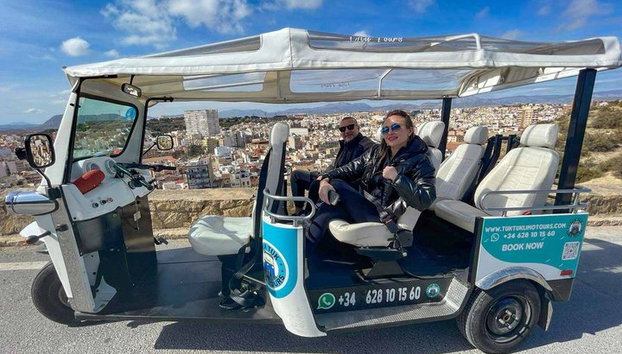 Alicante City Tour by Tuk Tuk - Photo 5
