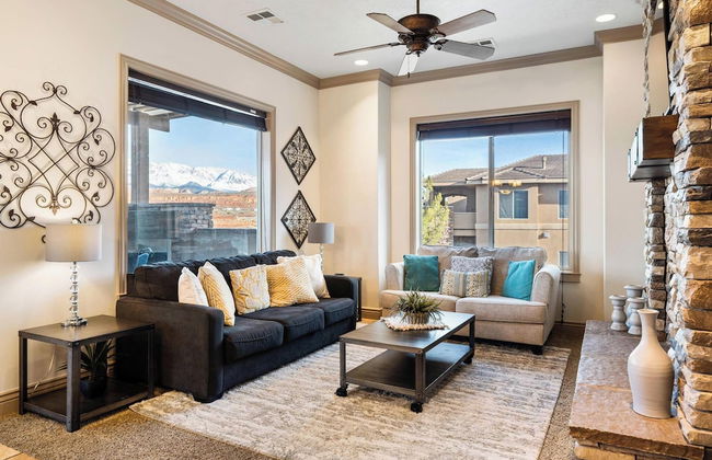 The View Resort Amenities & Epic Views! - Foto 11