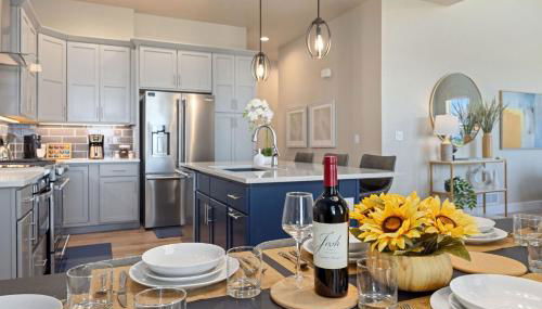 NEW! Elegant Home near TPC Golf Course & Trails - Foto 4