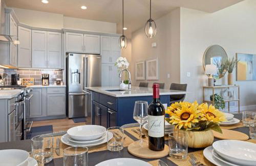 NEW! Elegant Home near TPC Golf Course & Trails - Foto 4