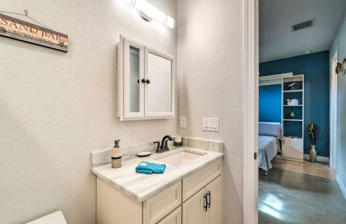 Modern Canalfront Studio Near Nokomis Beach! - Foto 17