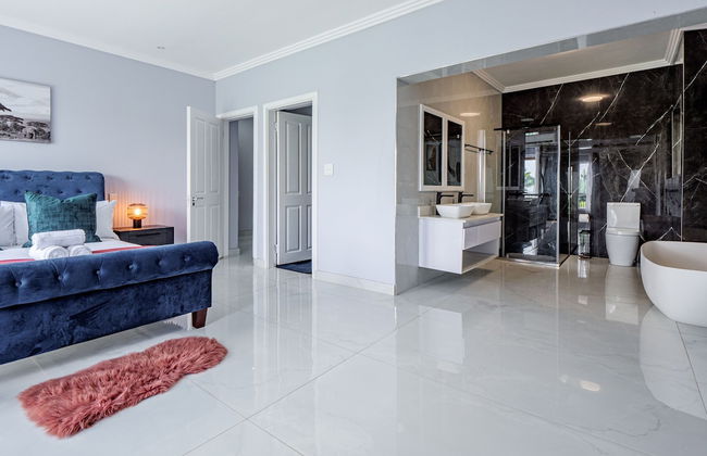 Gemmell Place by HostAgents - Photo 5