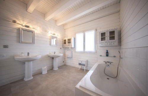 Zenitude Villa - Indoor Pool & Jacuzzi - Foto 53