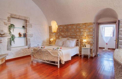 Iliana's house - spacious cave house in the center of Areopolis - Foto 11