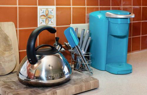 2BR 1BA Small Town Feel Pets Allowed - Foto 13