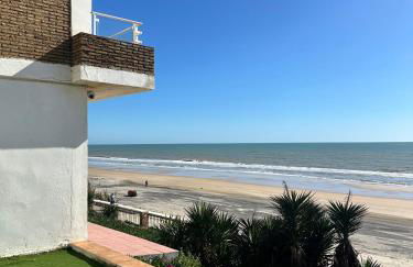 A la Orilla del Mar - Photo 4