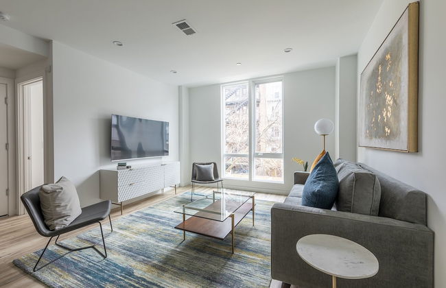 Stylish 3BR Retreat w Private Deck Near NYC - Foto 5