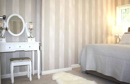 Gorgeous 3 bed House In Milton Keynes - Photo 51