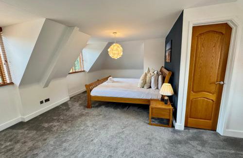 Serene Retreat - Hot Tub - Pool Table - Close to New Forest and Bournemouth Beach - Sleeps 12 - Foto 37