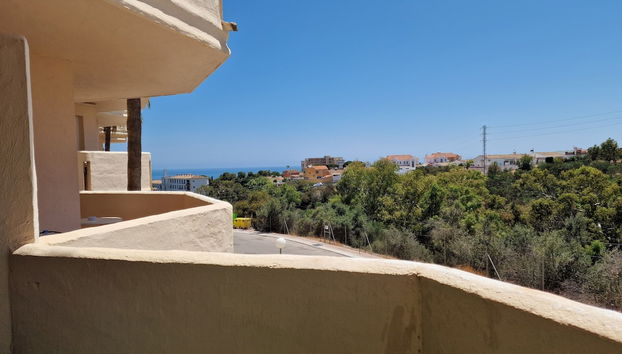 Near Sea & Golf, Riviera 2 bed 2 bath apt with pool! - Foto 2, Imagen principal