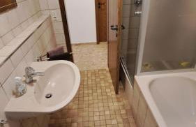 Apartment in Hanglage mit Garten und Balkon - Foto 24