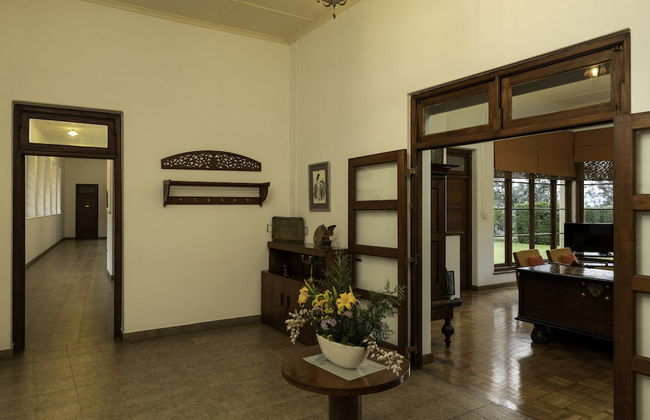 Jetwing Hoffmann Bungalow - Photo 2