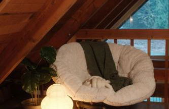 Boutique River Cabin, Infrared Sauna, Hot Tub - Foto 5