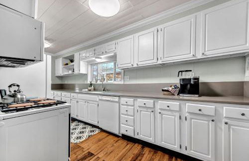 University Place, family stay, practically on JBU campus - Foto 7