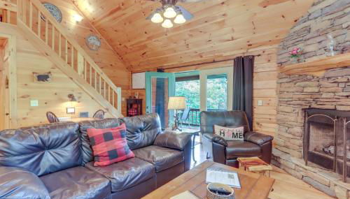 Hot Tub and Game Room Charming Morganton Cabin! - Foto 4