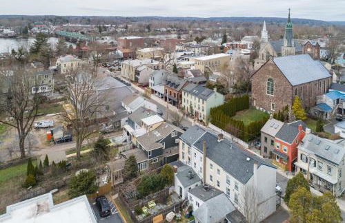 Brooke House In The Heart of Downtown with Patio! - Foto 26