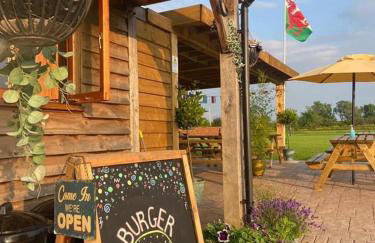 Arcadia Safari Tent in private 5 acre field - Foto 37