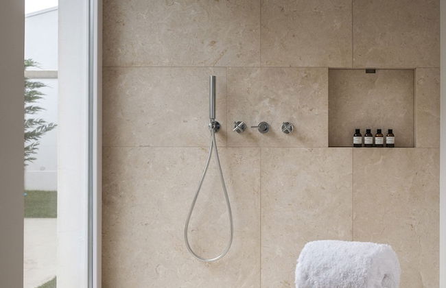 Seaview Castle by Cadenzalux - Photo 45