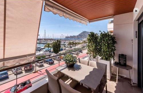 Luxe vakantieappartement aan de jachthaven van Altea met frontaal zeezicht - Photo 22