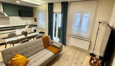 La Beltraneja XIII Apartamento con encanto en el casco histórico - Foto 3