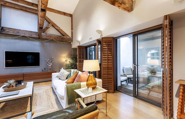 Pepys House: A Modern Touch of History - Foto 44