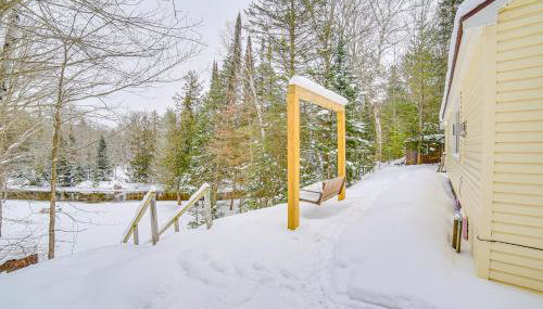 Ice Fish and Snowmobile Riverfront Manistique Cabin - Foto 4