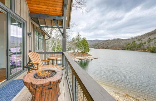 Direct Lake Access and Fire Pit Tuckasegee Cottage! - Foto 25