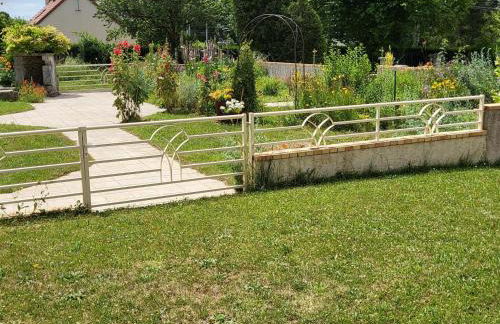 Gîte cosy avec jardin, terrasse et parking entre Châteaux de la Loire et ZooParc de Beauval - FR-1-491-350 - Photo 13