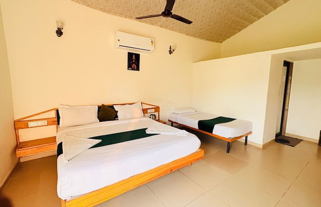 Unity Sunrise Resort Statue of Unity Ekta Nagar - Photo 12