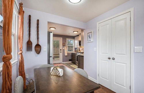 The Funky Flamingo - HOT TUB - BBQ - Fire Pit - Foto 12