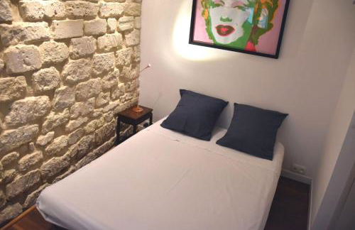 Romantic Tiny House inside Montmartre - Foto 9