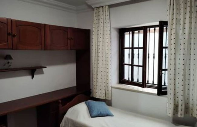 Espectacular Villa con Piscina y Vistas al Valle - Photo 9