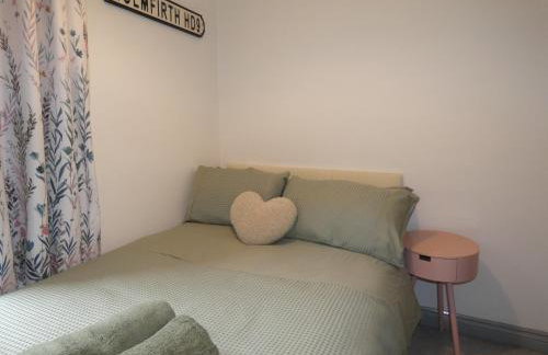 The Hideaway Holmfirth - Photo 7