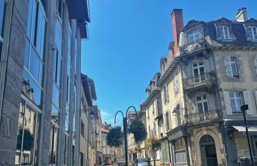 T4 lumineux, tout équipé, au centre d'Aurillac - Photo 46