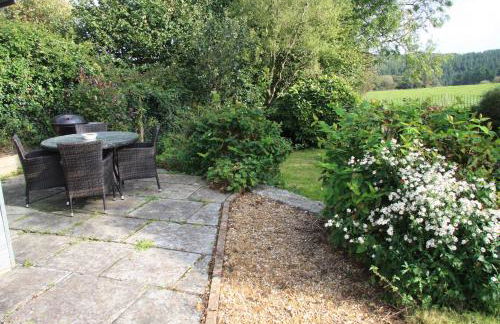 Meadowside Cottage, Characterful Grade 2 Listed Cottage near to Wadebridge and Padstow - Foto 27