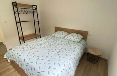 Appartement RDC avec grande terrasse et parking - Foto 11