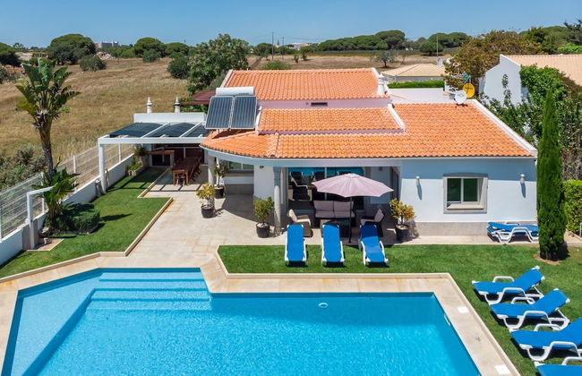 Maria in Albufeira With 6 Bedrooms and 5 Bathrooms - Photo 23