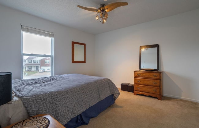 Spacious 4BR Home With Pool in Indianapolis - Foto 47