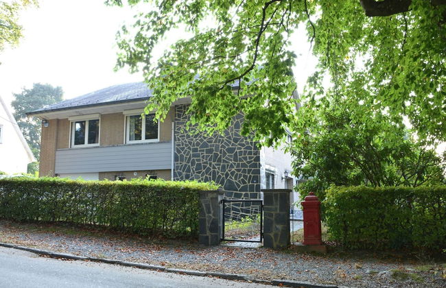 A Villa Between the Town Centre and the Forest - Foto 1