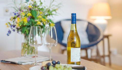 Stable Yard Cottage - Photo 3