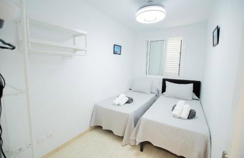 AriCentro - Casa Vacacional de 3 dormitorios cerca del aeropuerto - Foto 27