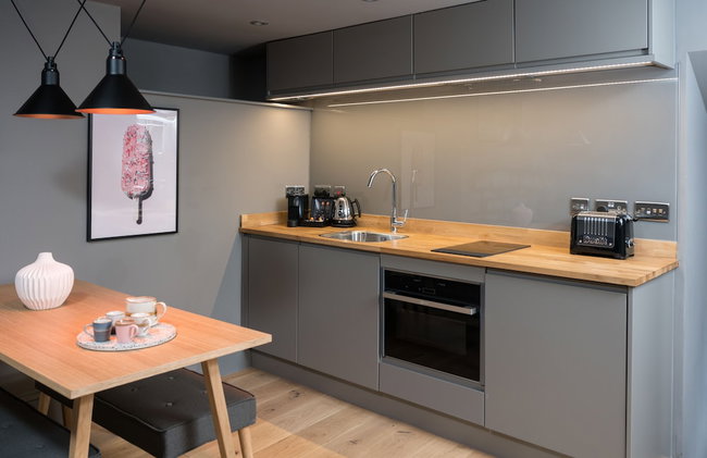 Hiding Space - Trim Street Apartments - Foto 24