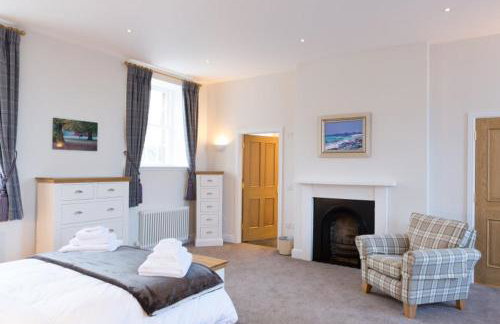 Netherby Hall - Foto 23